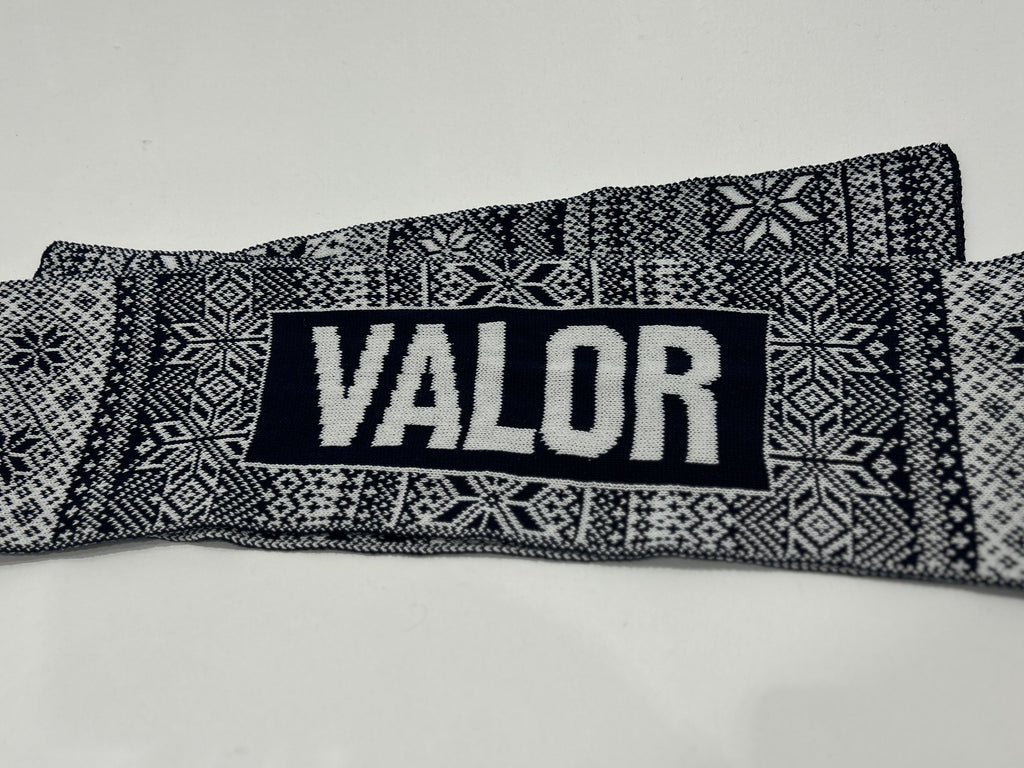 Snowflake Knit Scarf